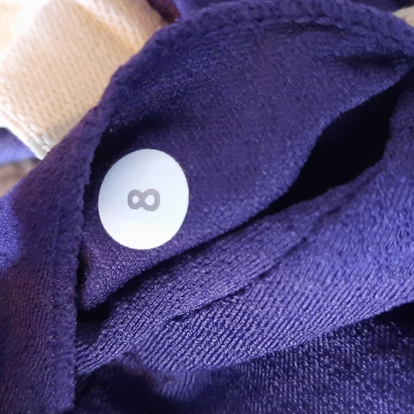 Lululemon Athletica Top - Picture 4 of 4